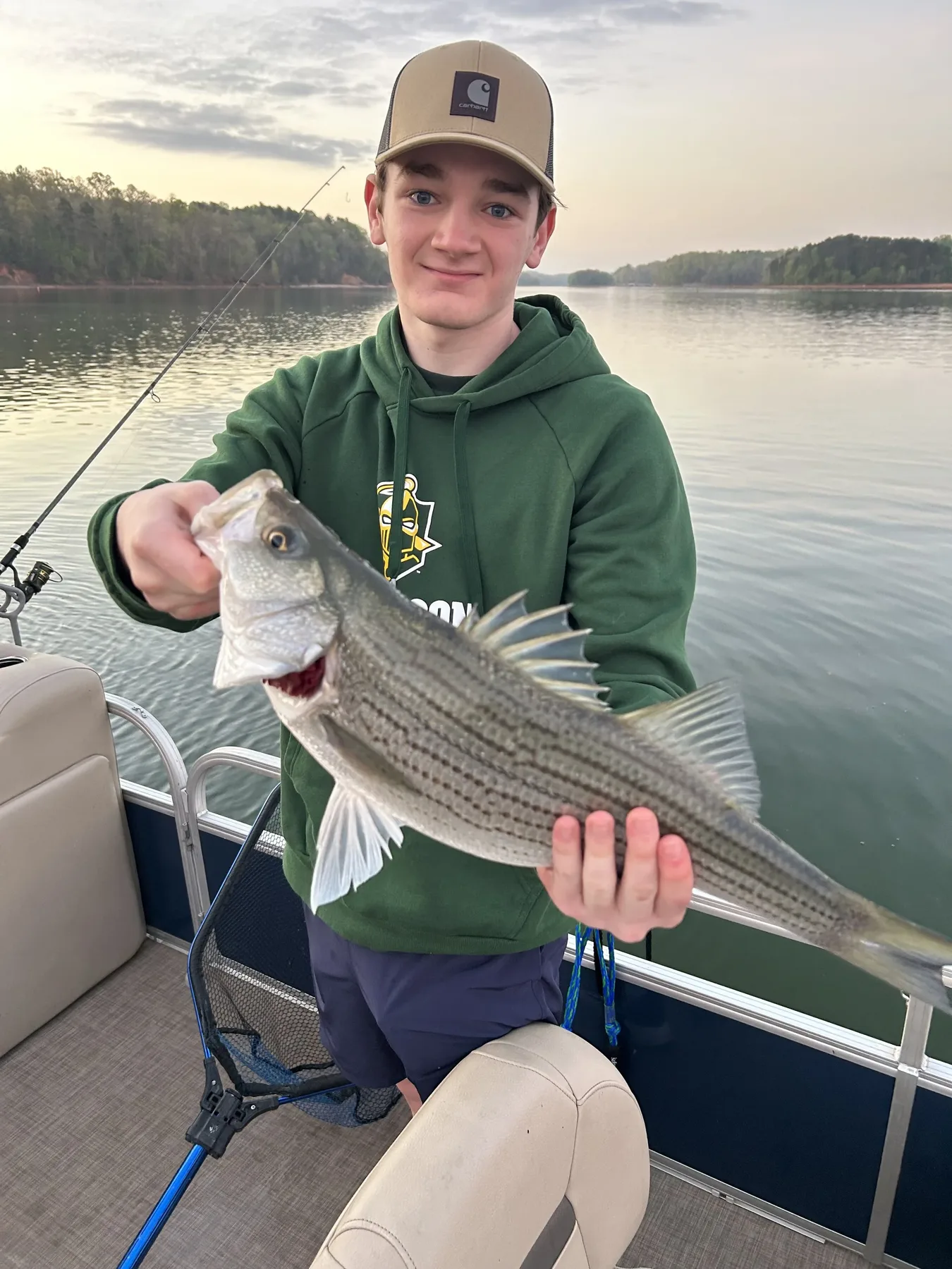 Lake Hartwell striper fishing with Reel Rabb — guided trip photo 38