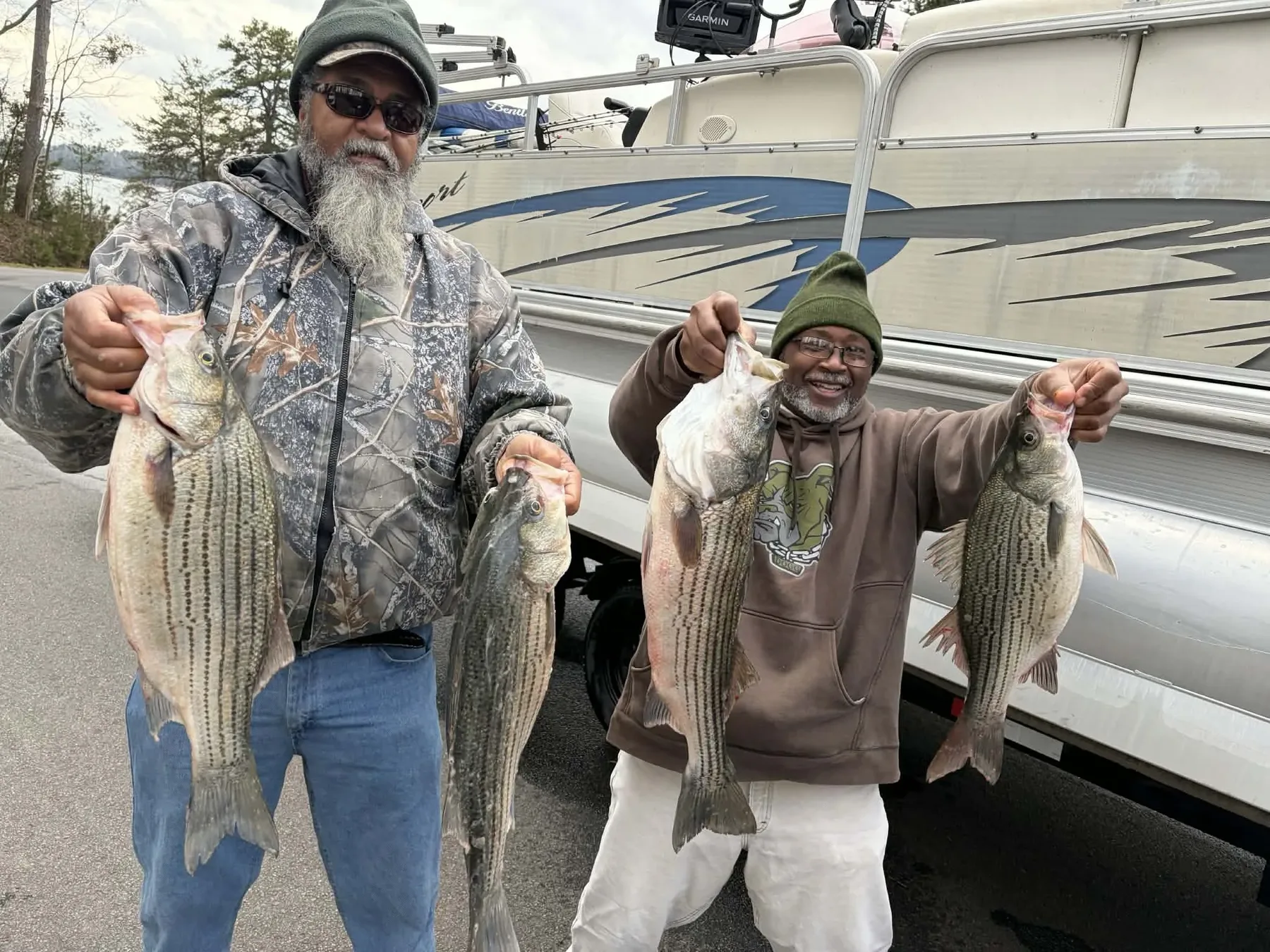 Lake Hartwell striper fishing with Reel Rabb — guided trip photo 18