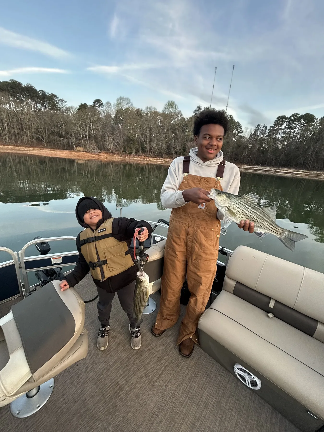 Lake Hartwell striper fishing with Reel Rabb — guided trip photo 36